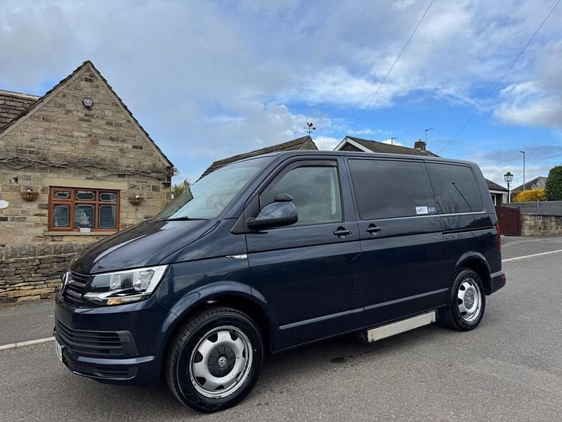 Used VW T6 SE 150 HP (110 kW) 2017 Blue Van