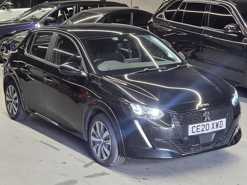 Used Peugeot e-208 Active 50 kW (68 HP) 2020 Black Hatchback