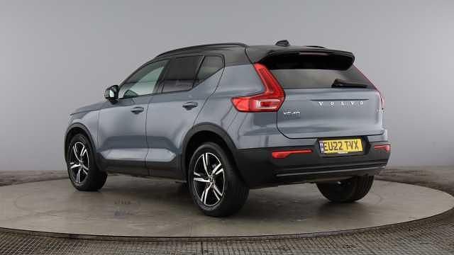 Usado Volvo XC40 R-Design 161 HP (118 kW) 2022 Cinzento SUV