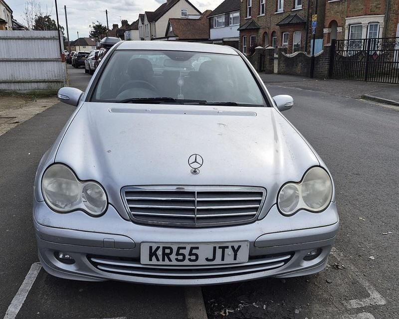Used Mercedes C180 Classic 2005 Silver Sedan