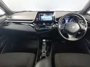 Used Toyota C-HR 122 HP (89 kW) 2019 Grey SUV