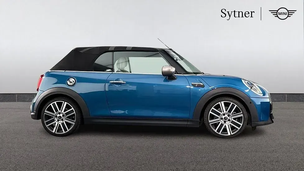 Used Mini Cooper S Cabriolet Exclusive 176 HP (129 kW) 2021 Blue Cabriolet