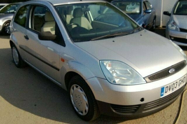 Used 2003 Ford Fiesta Hatchback | £2,149 (A bit pricey) - Image 1/4