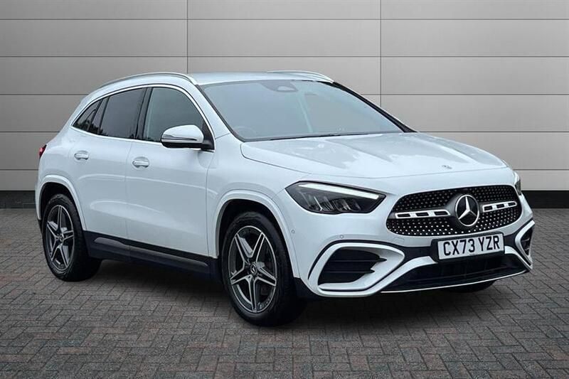 White Used 2023 Mercedes GLA200 Executive SUV | £30,994 (A bit pricey) - Image 1/4
