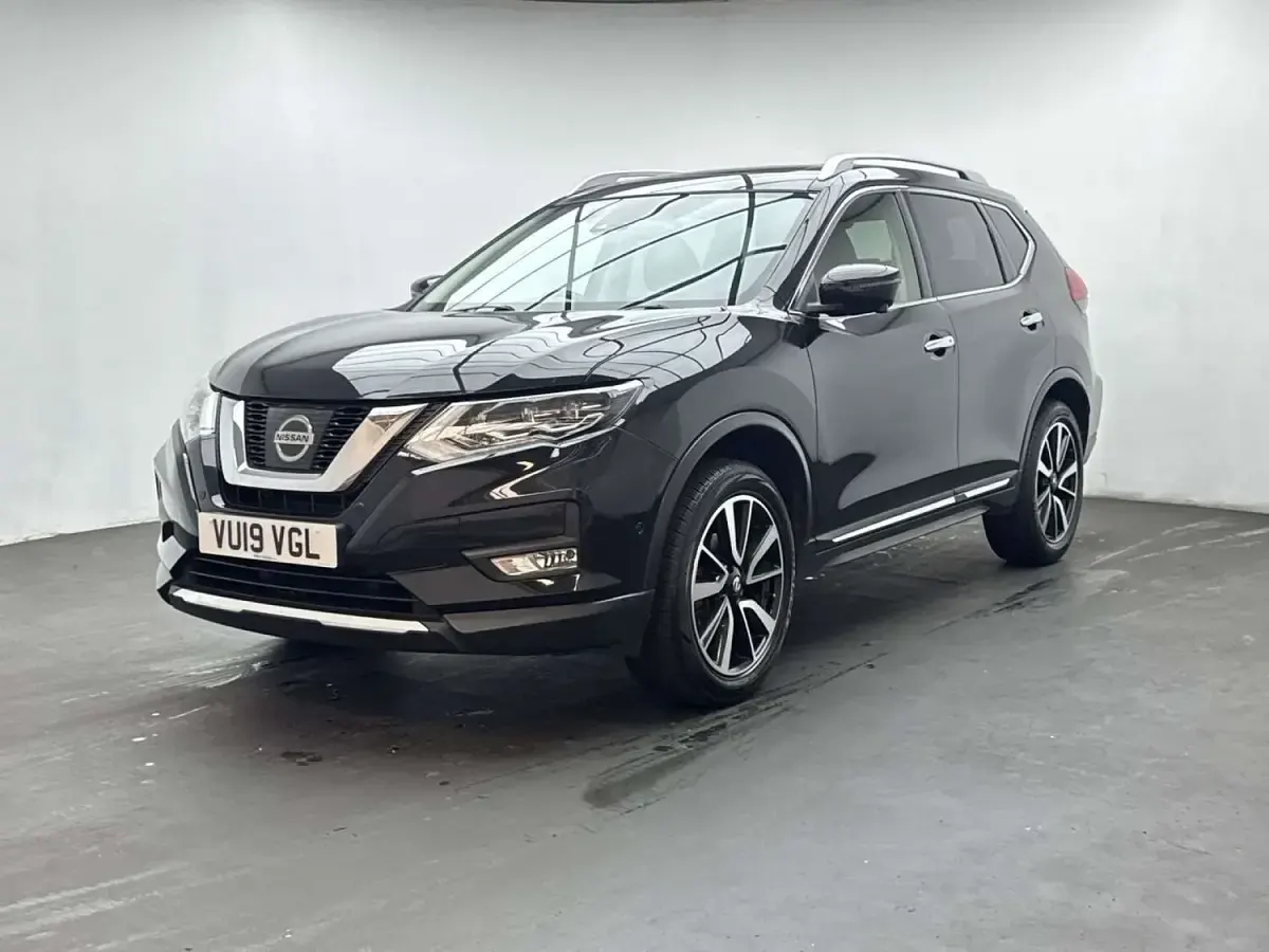 Used Nissan X-Trail Tekna 130 HP (95 kW) 2019 Black SUV