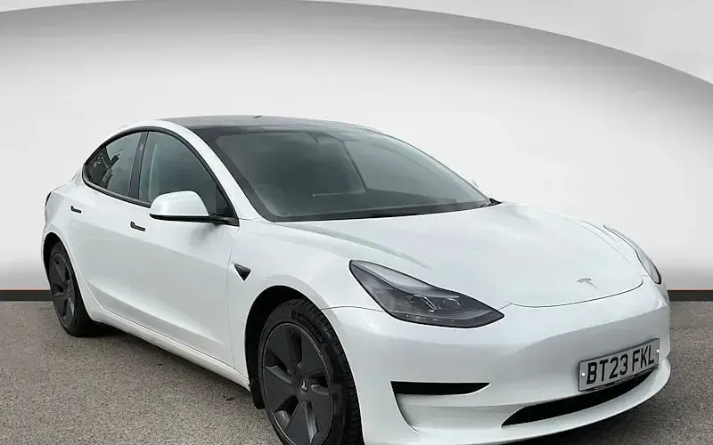 Used Tesla Model 3 RWD 208 kW (283 HP) 2023 Sedan