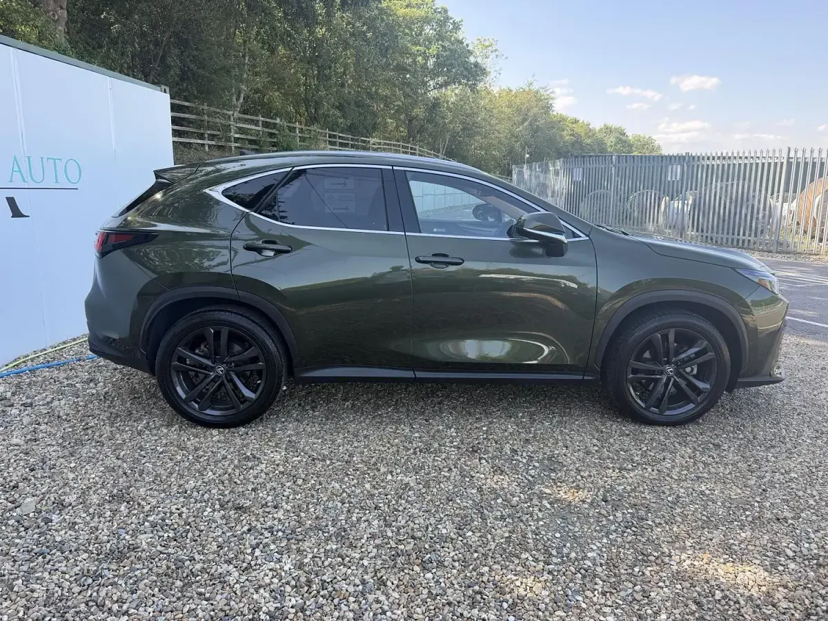 Used Lexus NX350h 2022 Green Estate