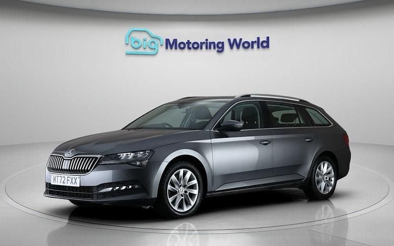 Used Skoda Superb SE 150 HP (110 kW) 2022 Grey Estate
