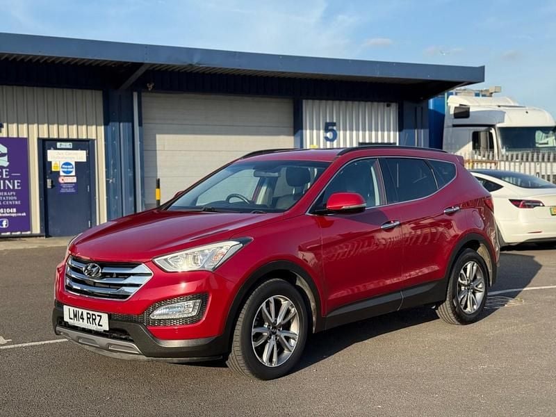 Used Hyundai Santa Fe Premium 2014 Red SUV