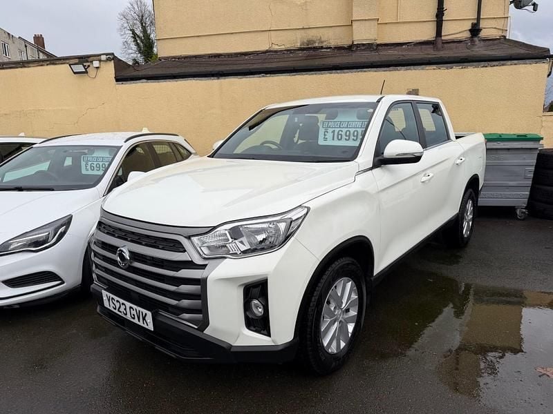 Used Ssangyong (KGM) Musso 202 HP (148 kW) 2023 White Pickup