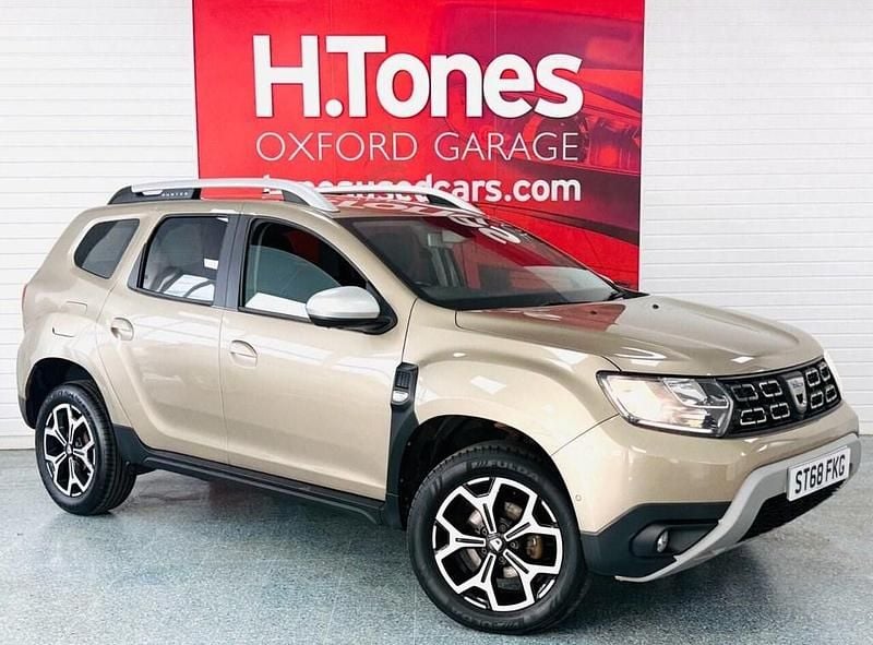 Used Dacia Duster Prestige 115 HP (84 kW) 2018 Beige Hatchback