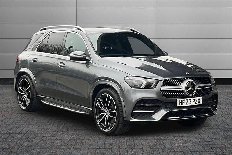 Selenite grey Used 2023 Mercedes GLE400 AMG line Estate | £48,390 (Fair price) - Image 1/4