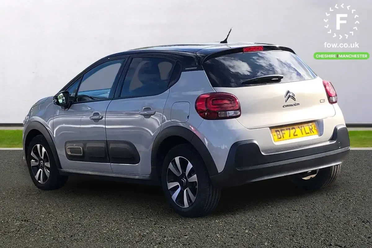 Used Citroën C3 PureTech 110 HP (80 kW) 2023 Beige Hatchback