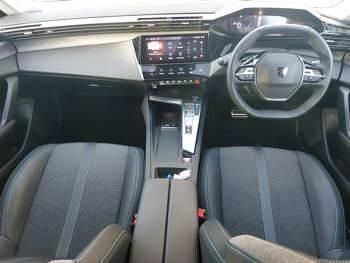 Used Peugeot 308 Allure Premium 131 HP (96 kW) 2023 Green Hatchback