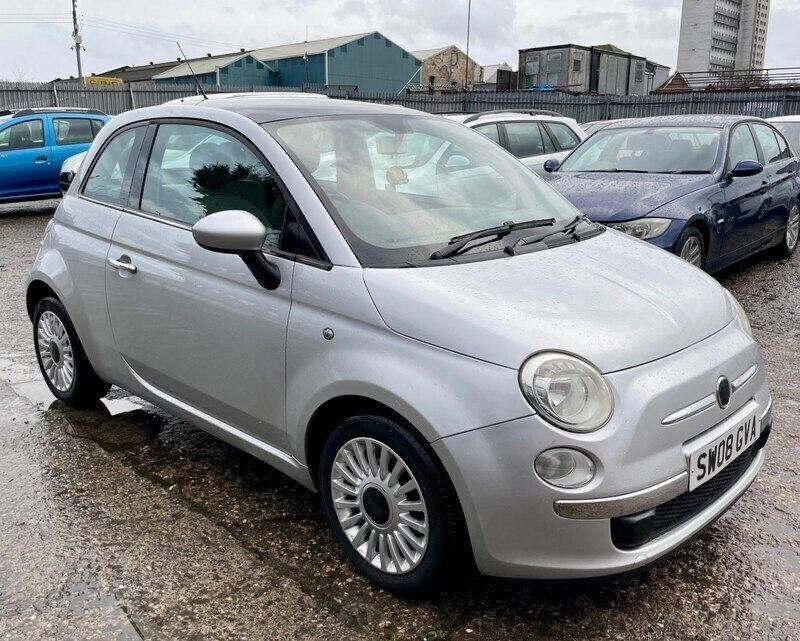 Silver Used 2008 Fiat 500 Lounge Hatchback | £1,875 (Fair price) - Image 1/4