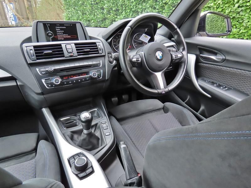 Used BMW 120 M Sport 184 HP (135 kW) 2014 White Hatchback