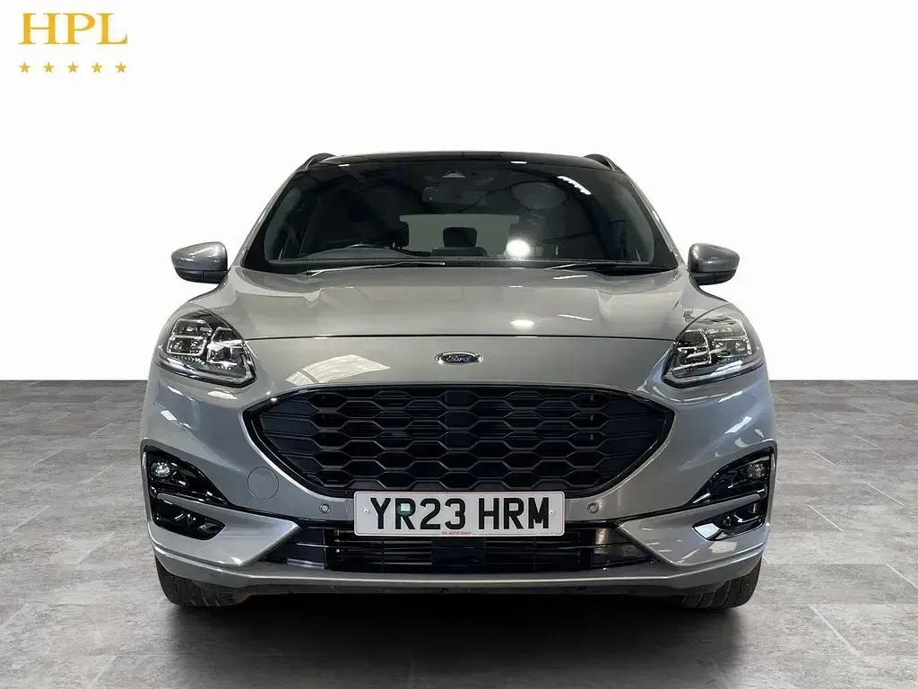 Used Ford Kuga ST-Line X 150 HP (110 kW) 2023 Silver SUV