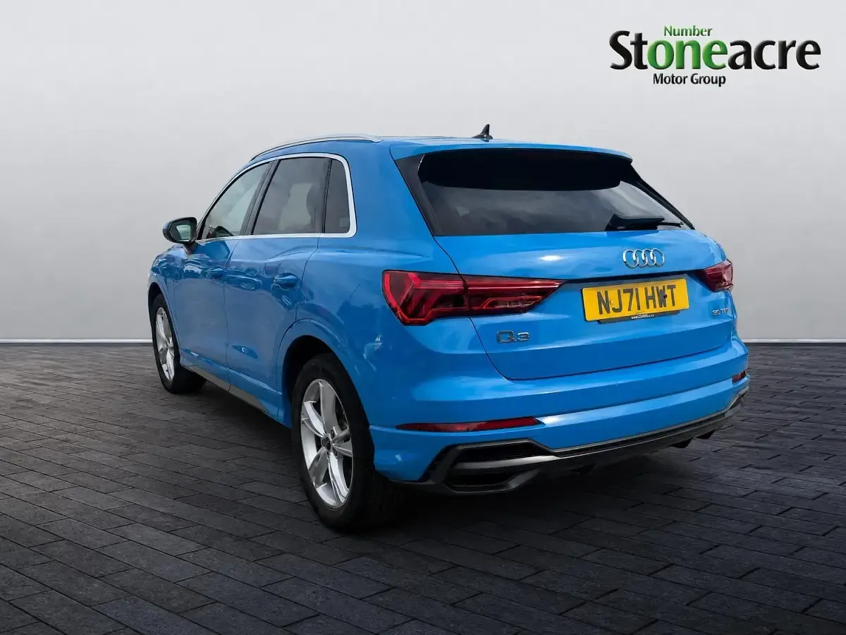 Used Audi Q3 S-Line 150 HP (110 kW) 2022 Blue SUV