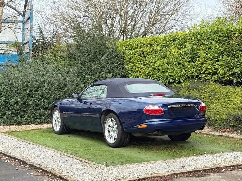 Used Jaguar XK8 290 HP (213 kW) 2001 Blue Cabriolet