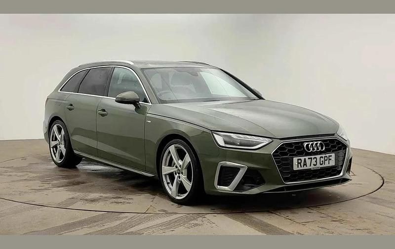 Used Audi A4 S-Line 200 HP (147 kW) 2024 Green Estate