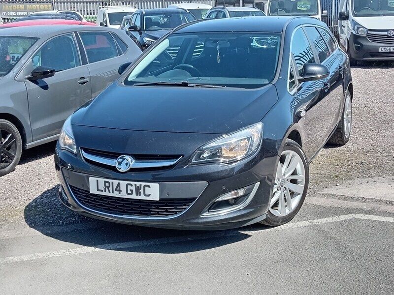 Used Vauxhall Astra SRi 2014 Black Hatchback