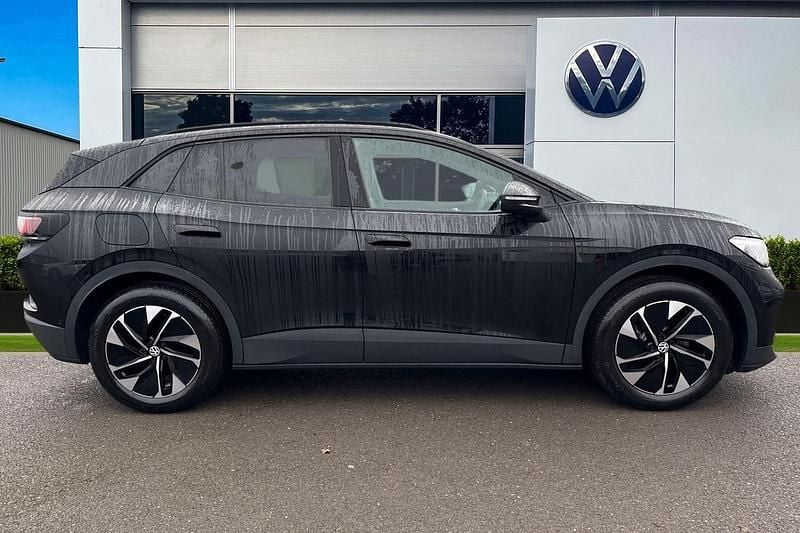 New VW ID.4 Pure 125 kW (170 HP) 2025 Black SUV
