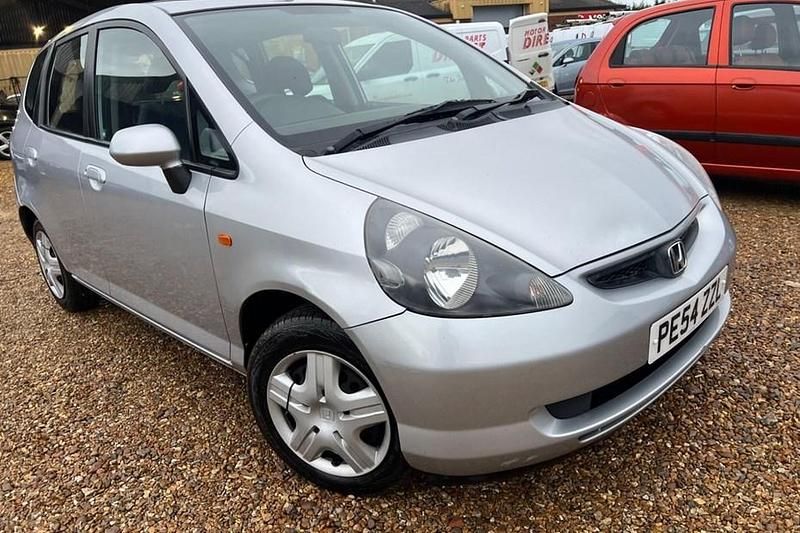 Used Honda Jazz SE 82 HP (60 kW) 2004 Silver Hatchback