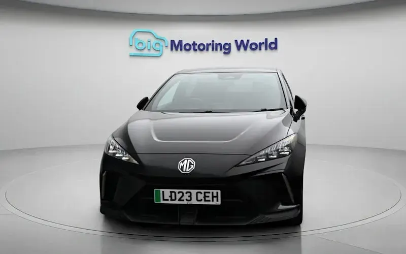 Usado MG MG4 EV Trophy 150 kW (204 HP) 2025 Citadino