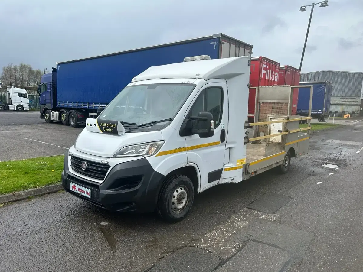Used Fiat Ducato 130 HP (95 kW) 2018 White Van