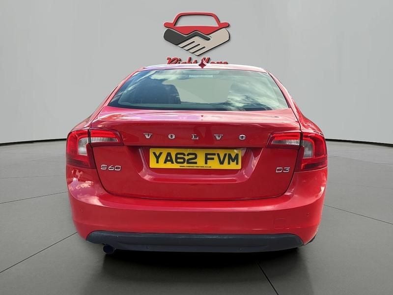 Used Volvo S60 SE 136 HP (100 kW) 2013 Red Sedan