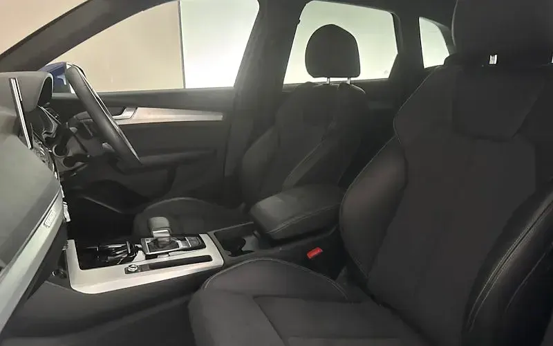 Used Audi Q5 S-Line 265 HP (194 kW) 2023 Blue SUV