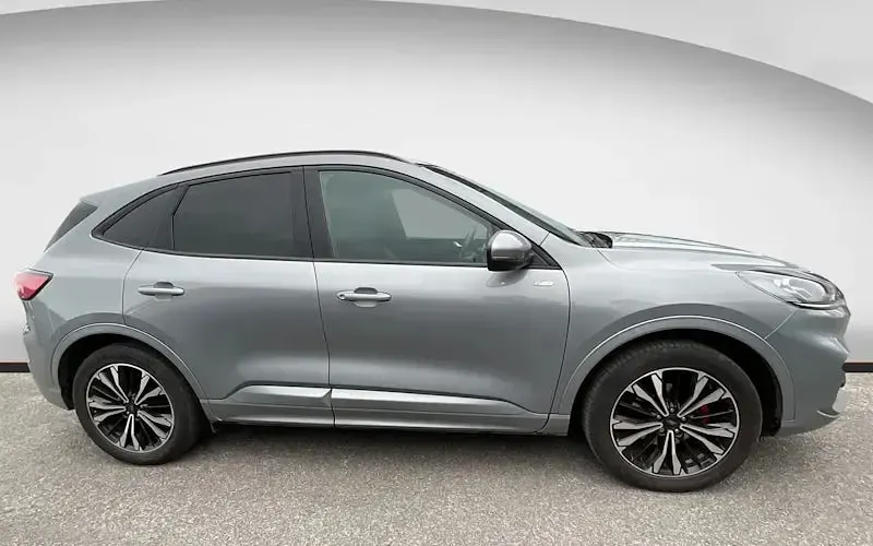 Used Ford Kuga ST-Line X 225 HP (165 kW) 2023 Silver SUV
