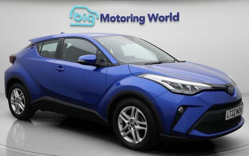 Used 2022 Toyota C-HR SUV | £17,500 (Super price) - Image 1/4
