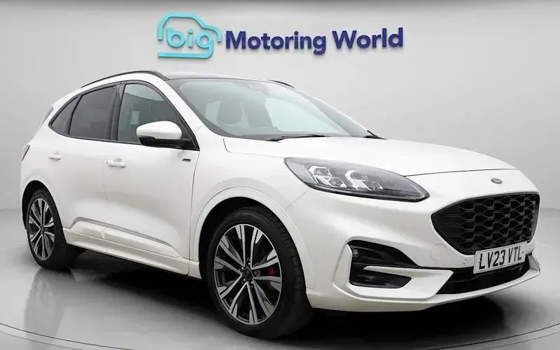 Usado Ford Kuga ST-Line X 225 CV (165 kW) 2023 SUV