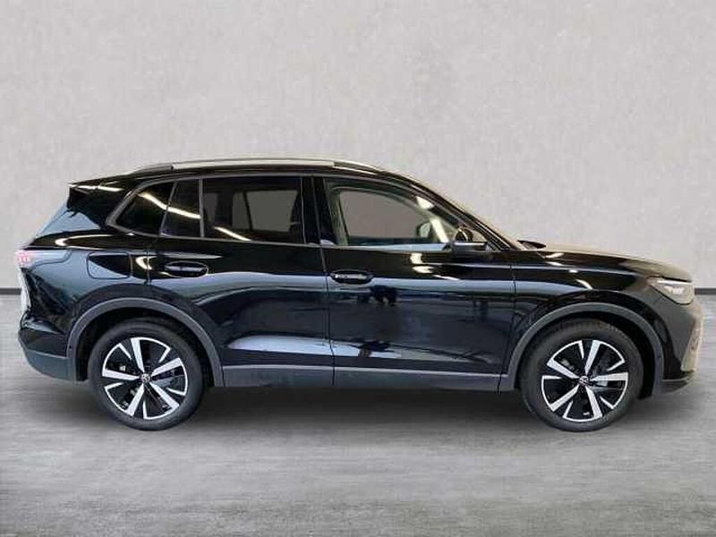 Used VW Tiguan Match 150 HP (110 kW) 2025 Black SUV