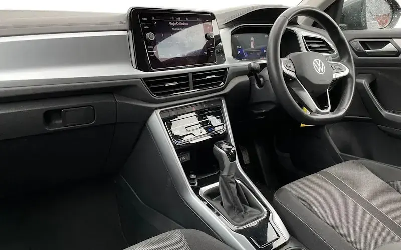 Used VW T-Roc Life 150 HP (110 kW) 2025 SUV