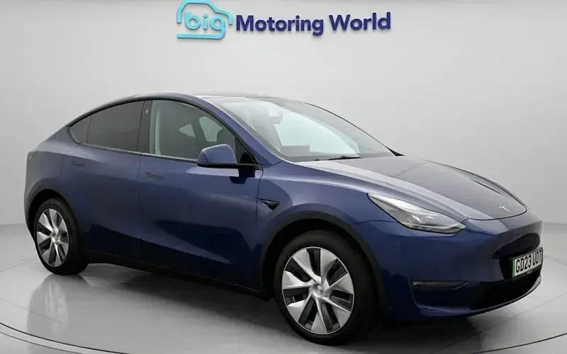 Used Tesla Model Y Long Range AWD 286 kW (389 HP) 2025 SUV