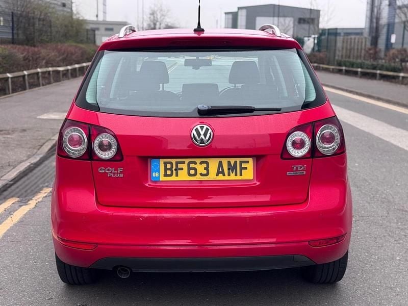 Begagnad VW Golf VII SE 2013 Röd Halvkombi