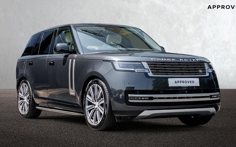 Used 2026 Land Rover Range Rover Autobiography SUV | £111,475 - Image 1/4