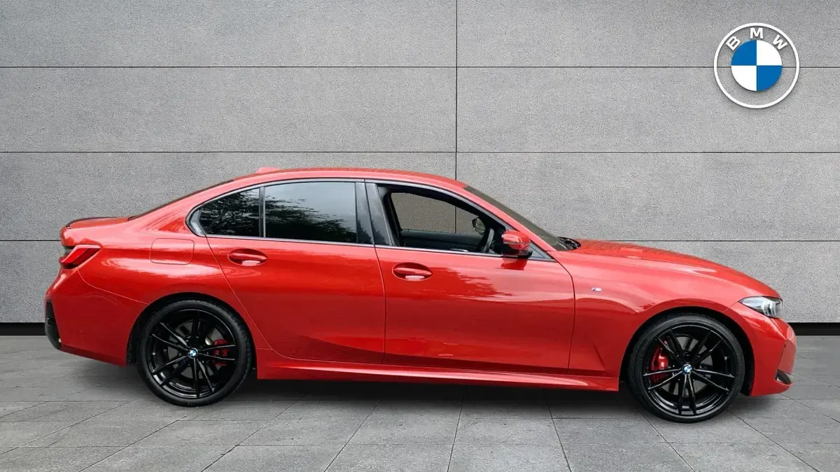 Used BMW 320 M Sport 181 HP (133 kW) 2023 Red