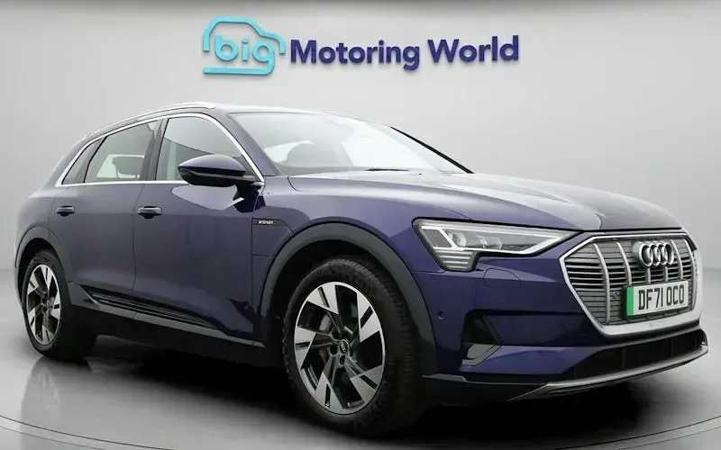 Used Audi e-tron Sport 230 kW (313 HP) 2022 SUV