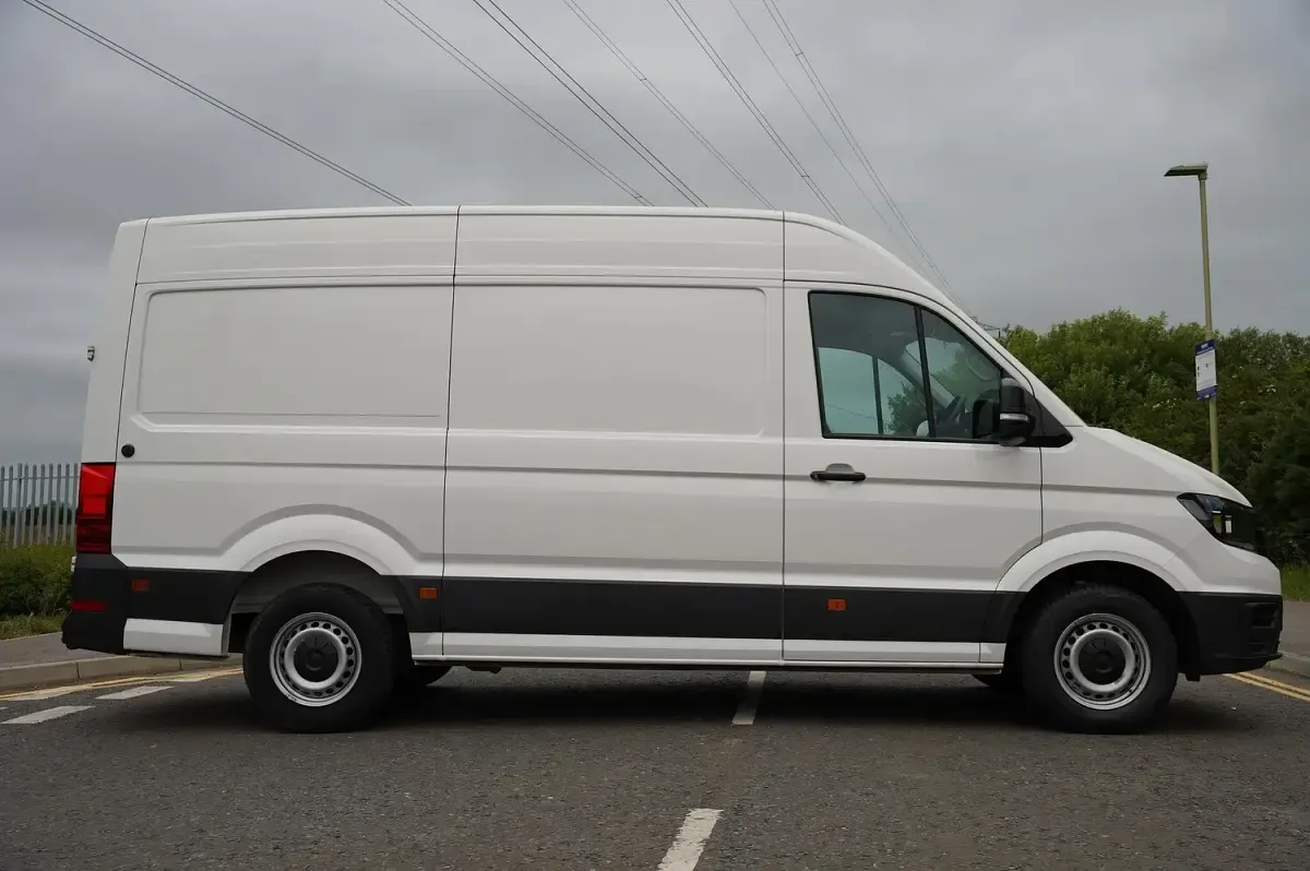 Used VW Crafter 140 HP (102 kW) 2025 White Van