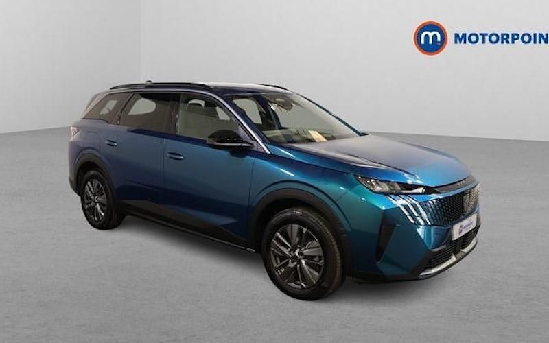 Używany Peugeot 5008 Allure 145 KM (106 kW) 2025 SUV