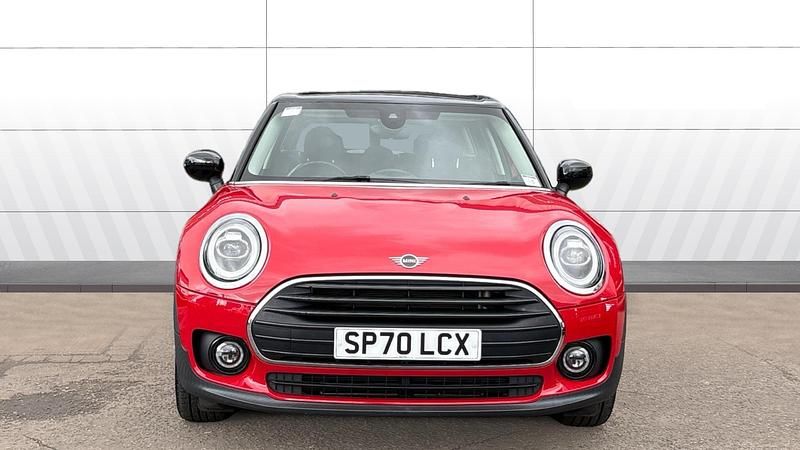 Used Mini Cooper Clubman Classic 136 HP (100 kW) 2020 Red Estate