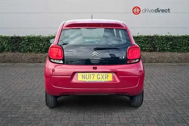 Usado Citroën C1 Feel 82 HP (60 kW) 2017 Vermelho Citadino
