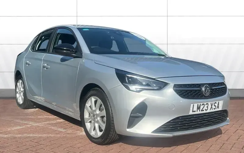 Used Vauxhall Corsa Design Edition 101 HP (74 kW) 2023 Hatchback