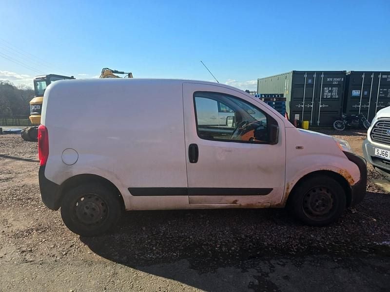 Used Peugeot Bipper S 2009 White MPV