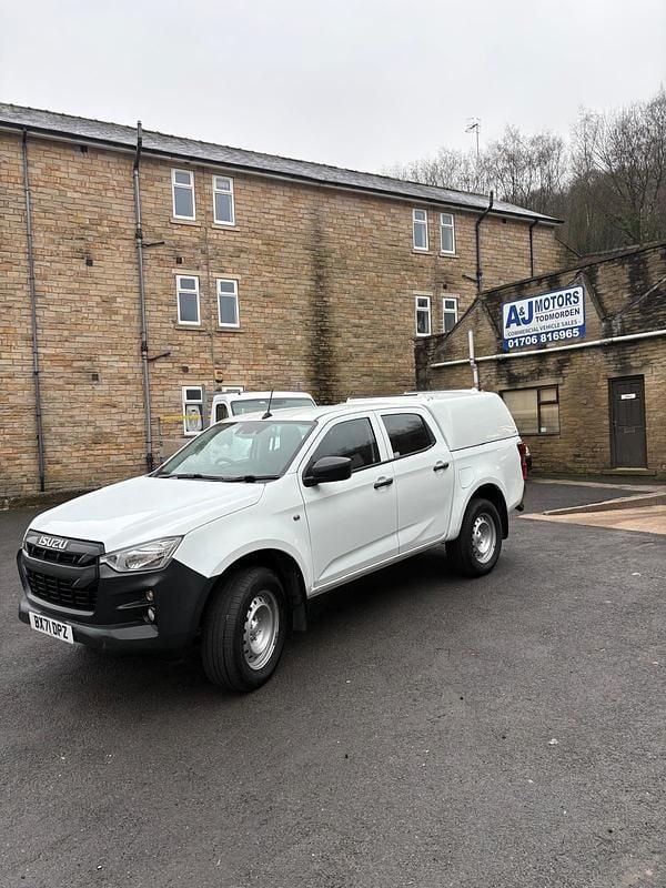 Used Isuzu D-Max 2021 White Pickup