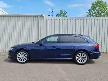 Used Audi A4 Sport 163 HP (119 kW) 2021 Blue Estate