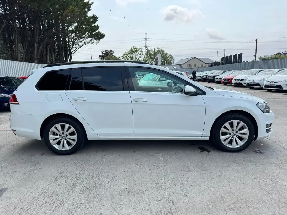 Usado VW Golf VII S 2013 Branco Carrinha